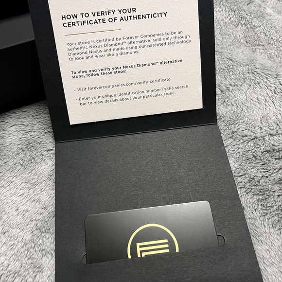 Brand new engagement rings from Forever Companies Nexus Diamond, never worn - Picture 4 of 4